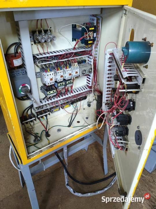 Młyn kruszarka kaskadowy do tworzyw 75 kw
