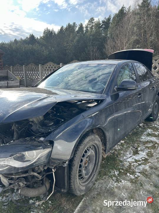Audi a4b8 uszkodzony Kobiele Wielkie
