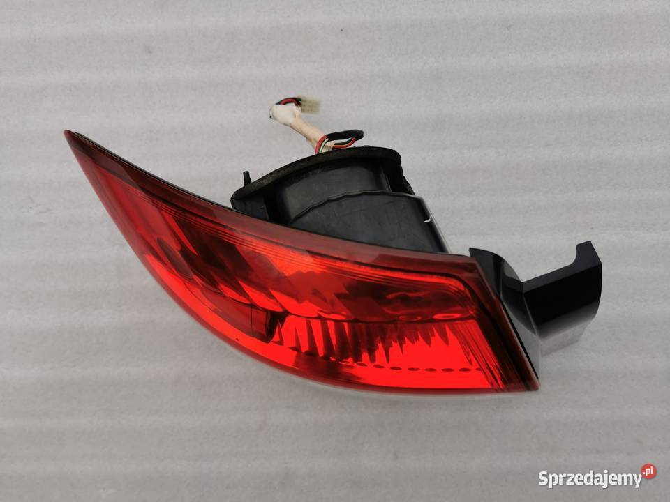 Lampa Lewy Tył Tylna Lewa Suzuki SX4 Sedan KOITO lampy tylne Wyszków