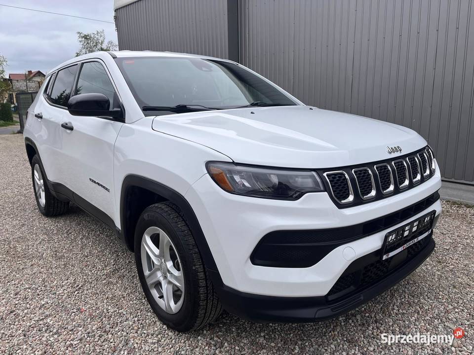 Jeep Compass II 20 Sport 2023r2004x4 2l benzyna Rok produkcji 2023 kujawsko-pomorskie Ślesin