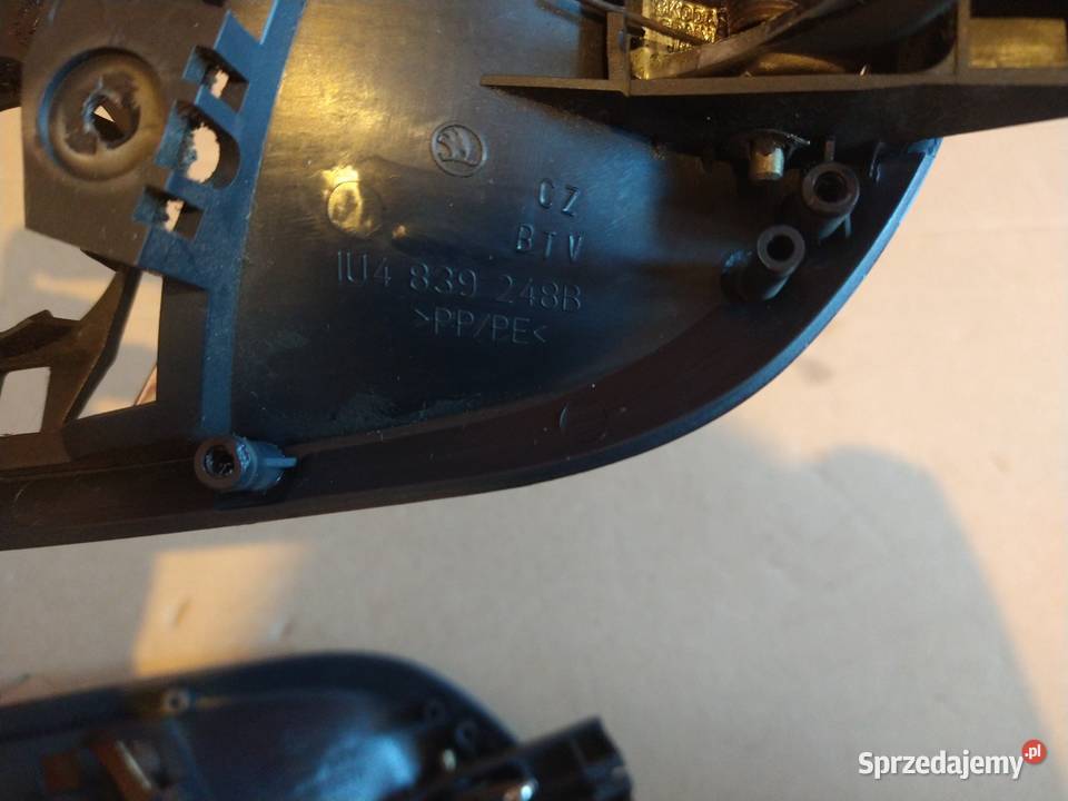 Klamka tylna LP Skoda Octavia 1 1U4839248B osobowe Radziszów sprzedam