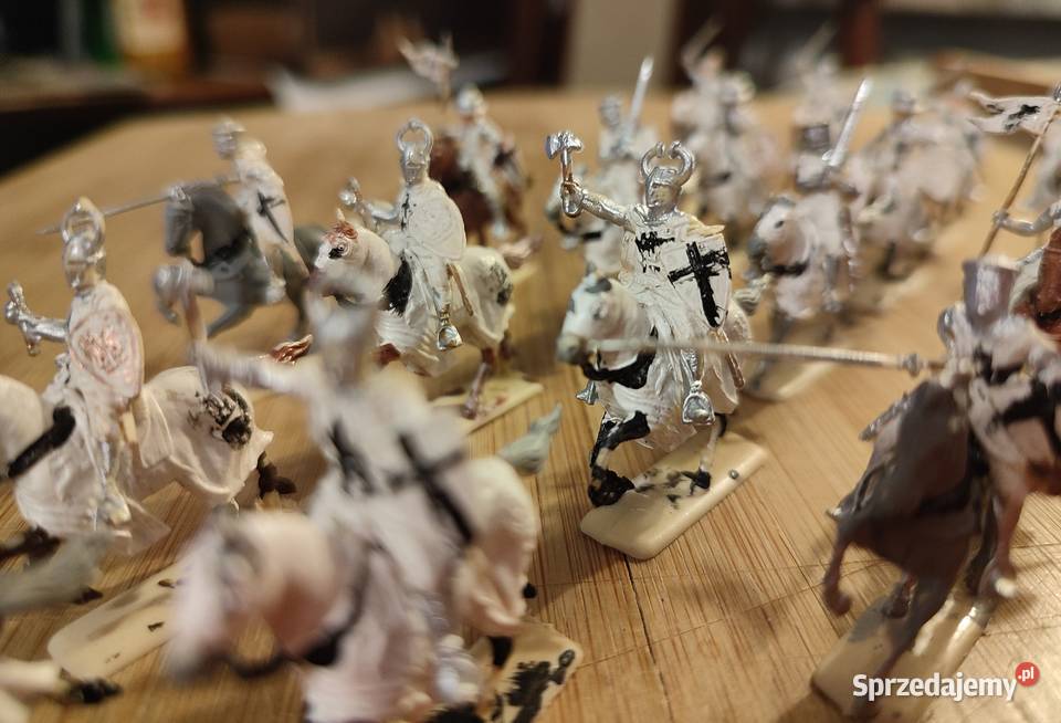 Żołnierzyki miniatury Krzyżaków Warszawa