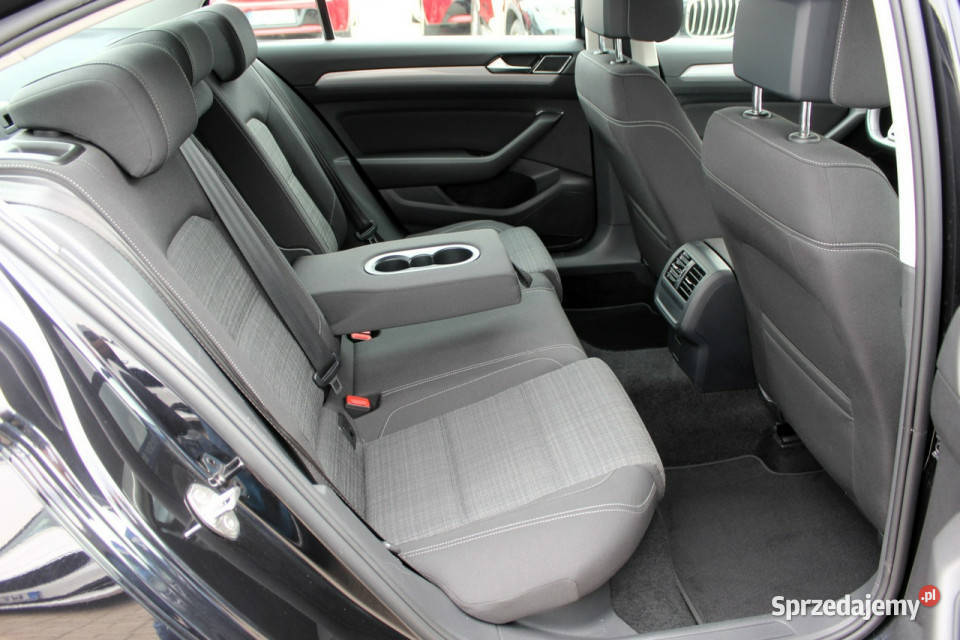 Volkswagen Passat Business DSG SalonPL FV23 Sokołów