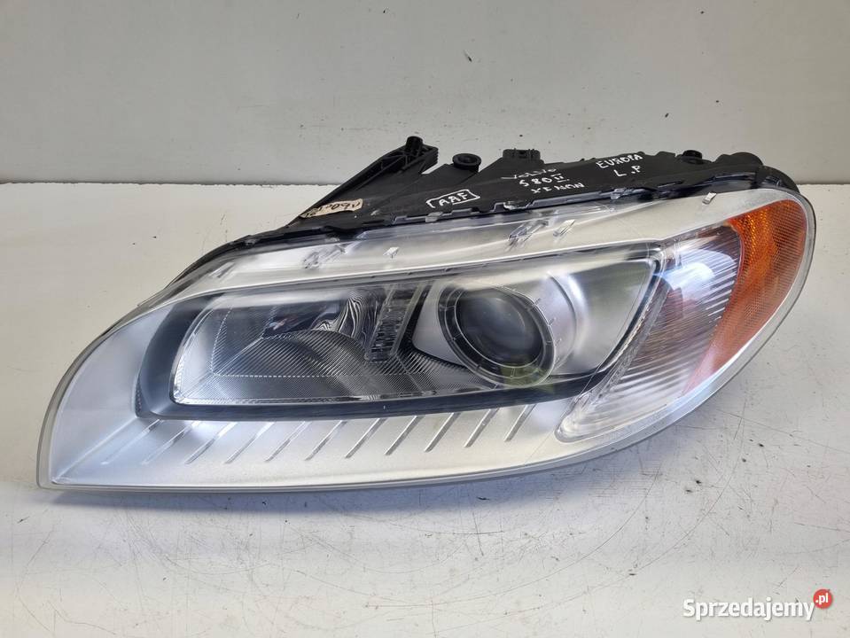 LAMPA LEWA Volvo S80 II V70 III XC70 PRZEDNIA Lampy przednie Rudka sprzedam