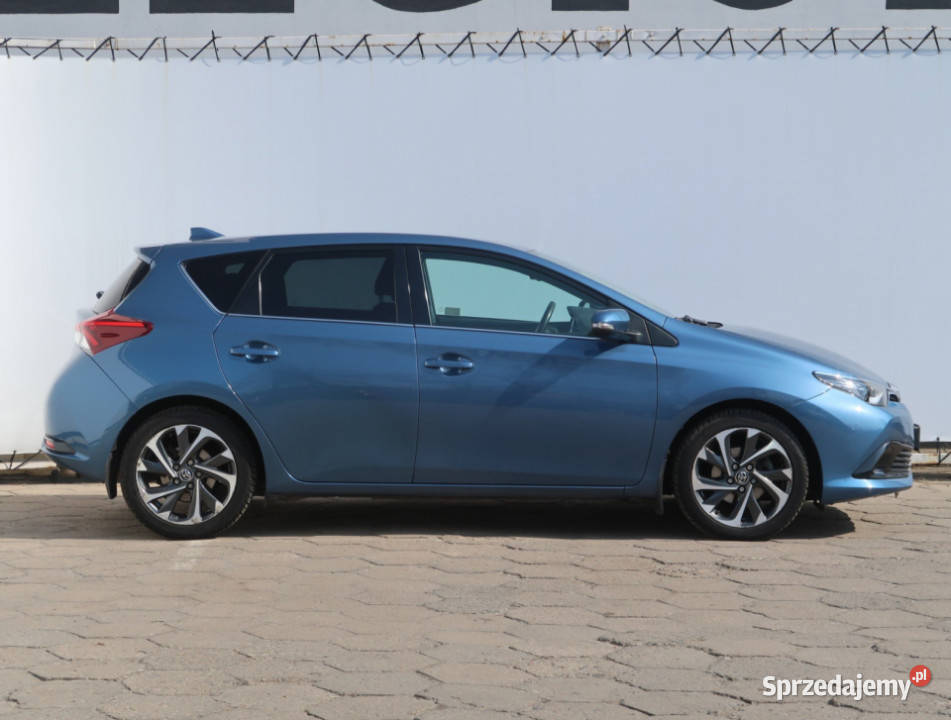 Toyota Auris 12 Ti