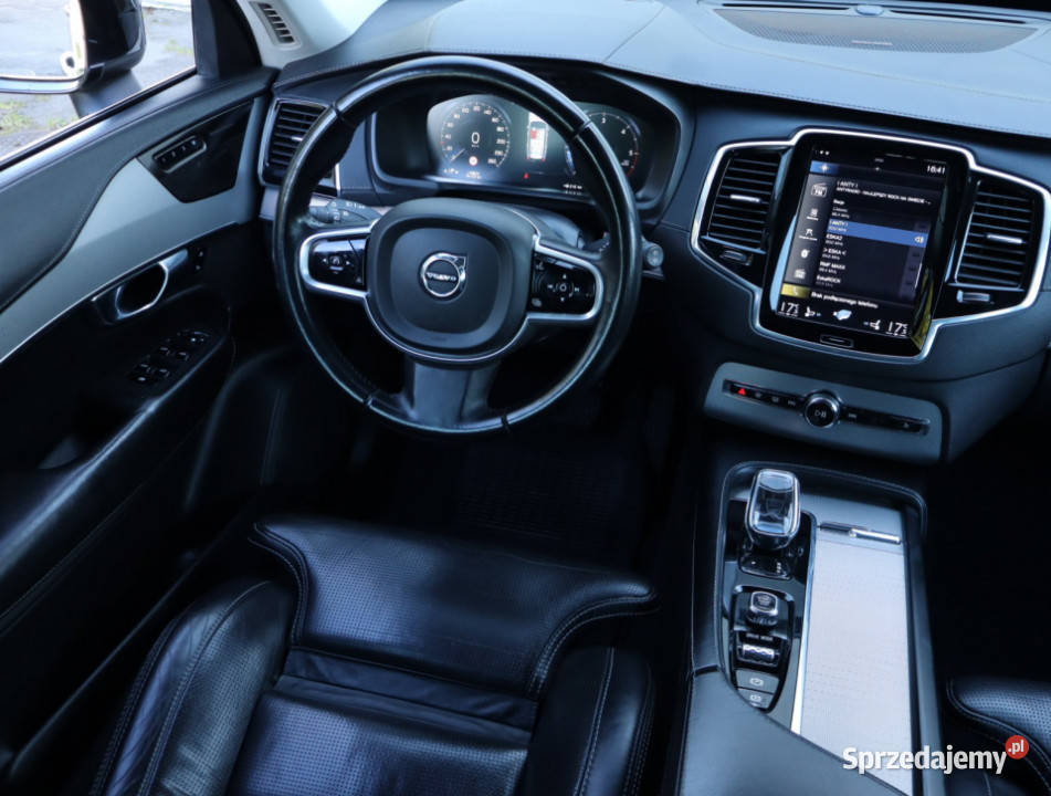 Volvo XC90 B5 AWD Polestar światła do jazdy dziennej