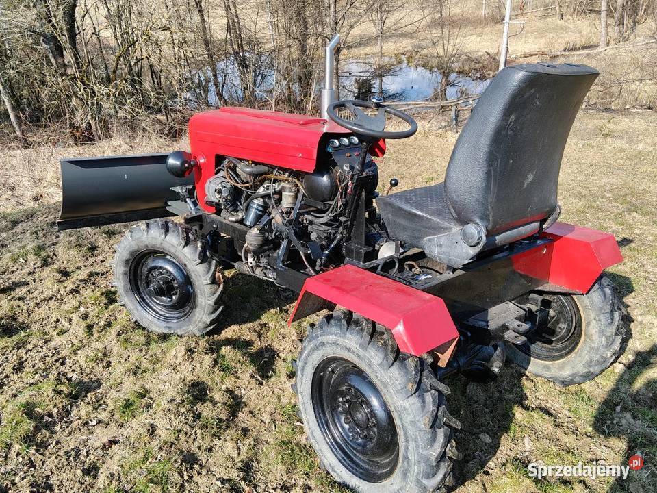 Traktorek sam 4x4 uaz 16d ciągnik pług Żywiec