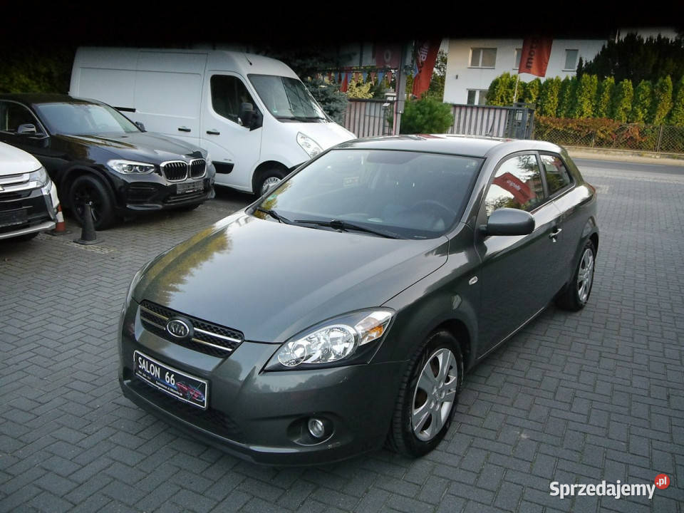 Kia Pro Ceed 14b zwykły silnik Stan b śląskie Częstochowa sprzedam