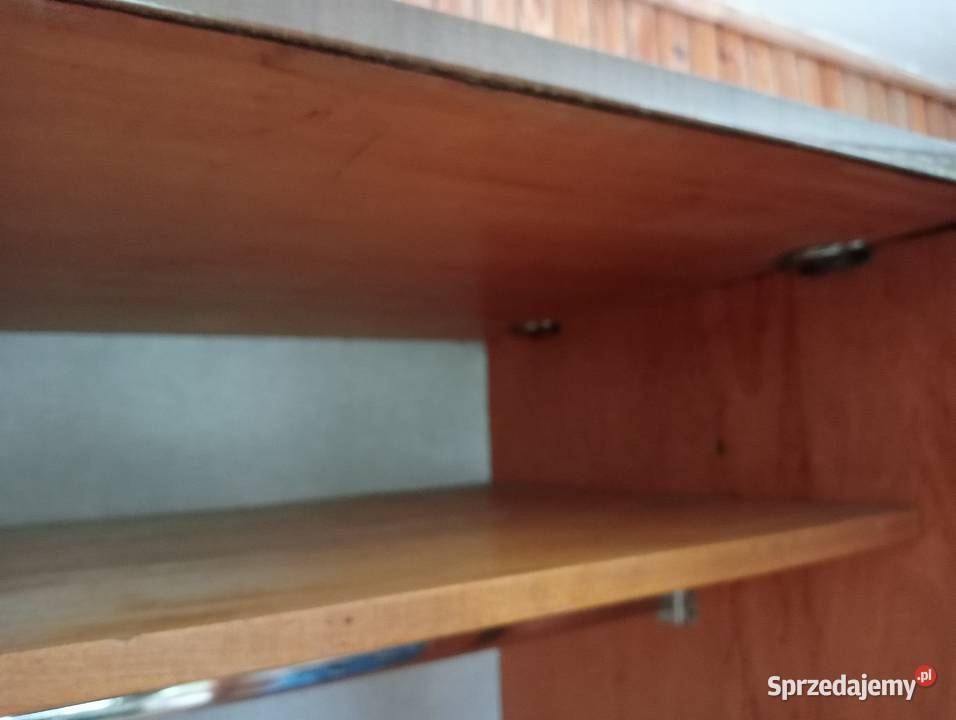 Szafa duża na połysk z PRLU Szafy i garderoby podkarpackie Krosno