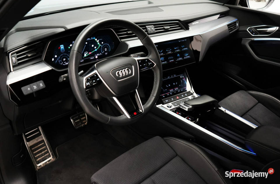 Audi Q8 Sportback etron 55 408 Quattro MatrixLed asystent pasa ruchu Kielce