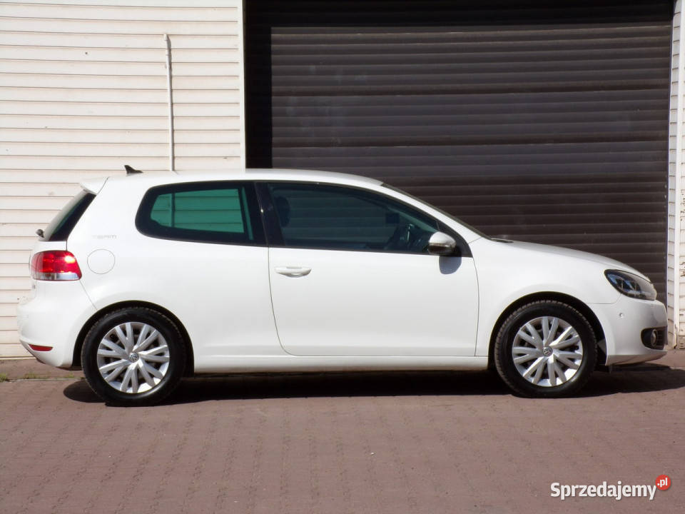 Volkswagen Golf Bixenon Gwarancja 12 105 6 benzyna Golf Mikołów sprzedam