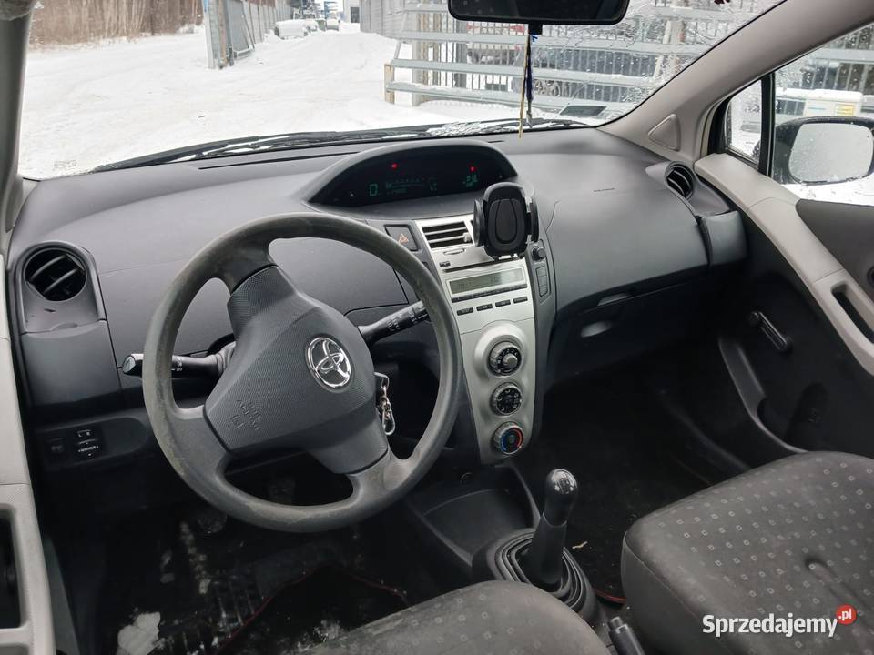 Toyota Yaris 10B 2008r Klima