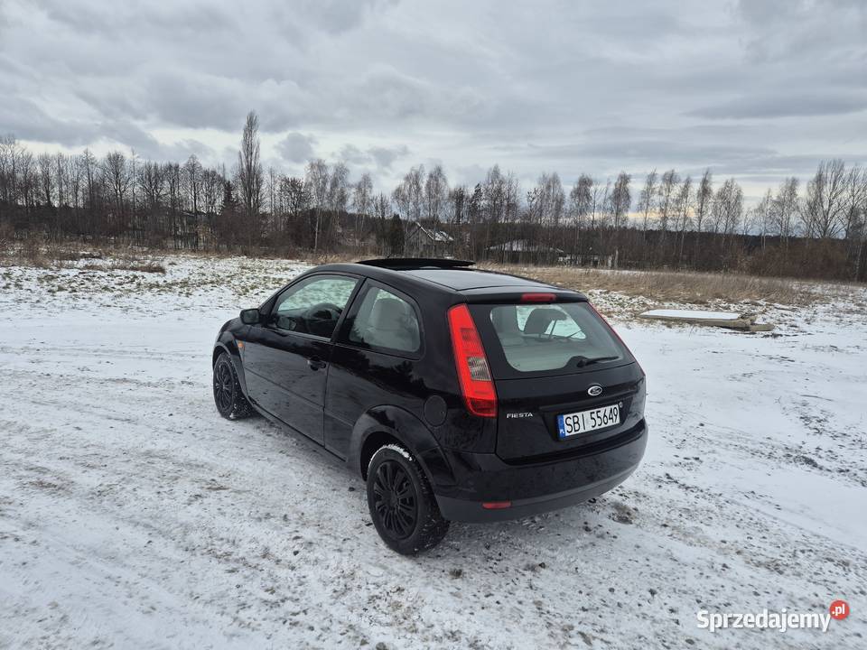 Ford Fiesta 14 benz 80 160 Szyberdach Nie zgnita 1400cm3 Bujaków