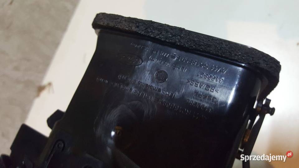 Ford B Focus kratka wlotu powietrza