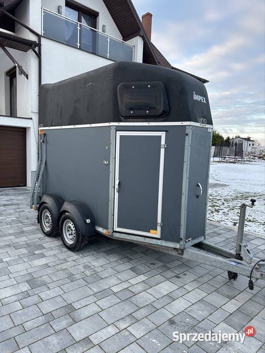 Przyczepa do przewozu 15 konia kąt b dmc 1200 Mokra