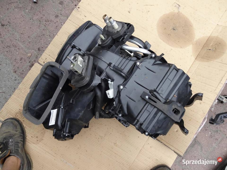 NAGRZEWNICA KLIMA FORD TOURNEO COURIER I 10