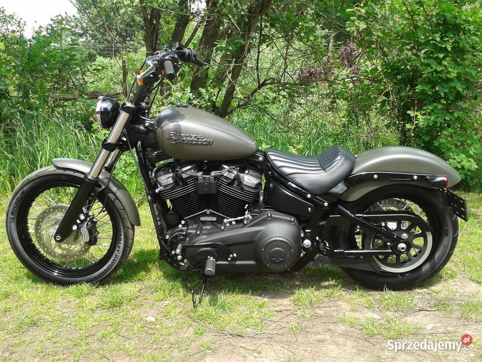 Harley Davidson softail street bob FXBB 107