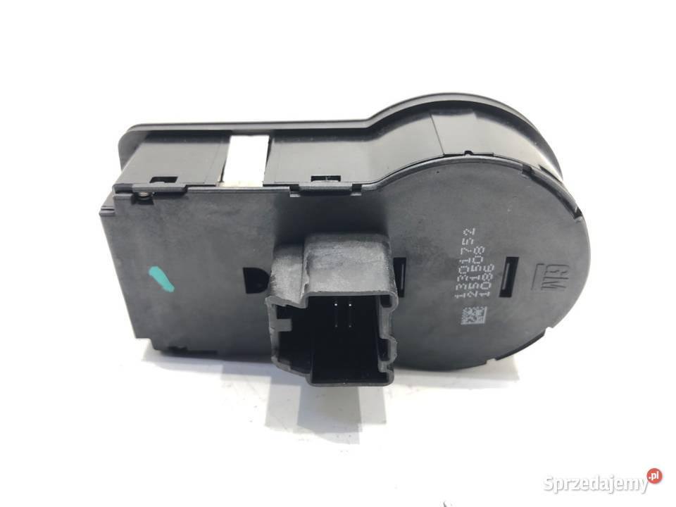 WŁĄCZNIK ŚWIATEŁ CHEVROLET ORLANDO 13301752
