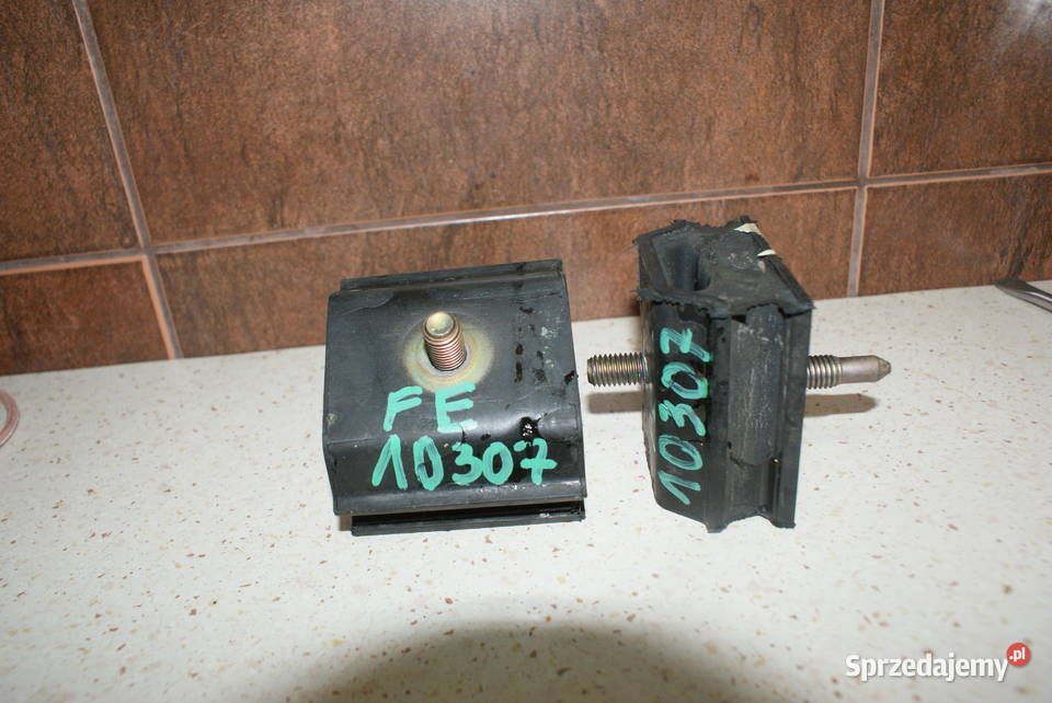 PODUSZKA BELKI TYLNEJ CITROEN PEUGOT 306 XSARA osobowe mazowieckie Białobrzegi sprzedam