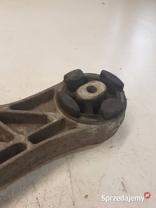 ŁAPA WSPORNIK MOSTU AUDI A8 D3 LIFT 4E0599285A Przystajń sprzedam