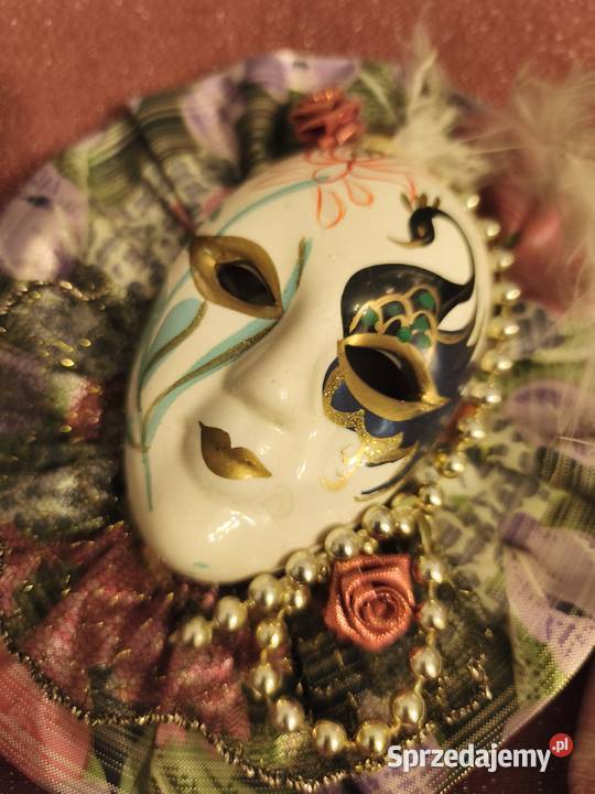 Maski porcelanowe 2 sztuki sprzedam