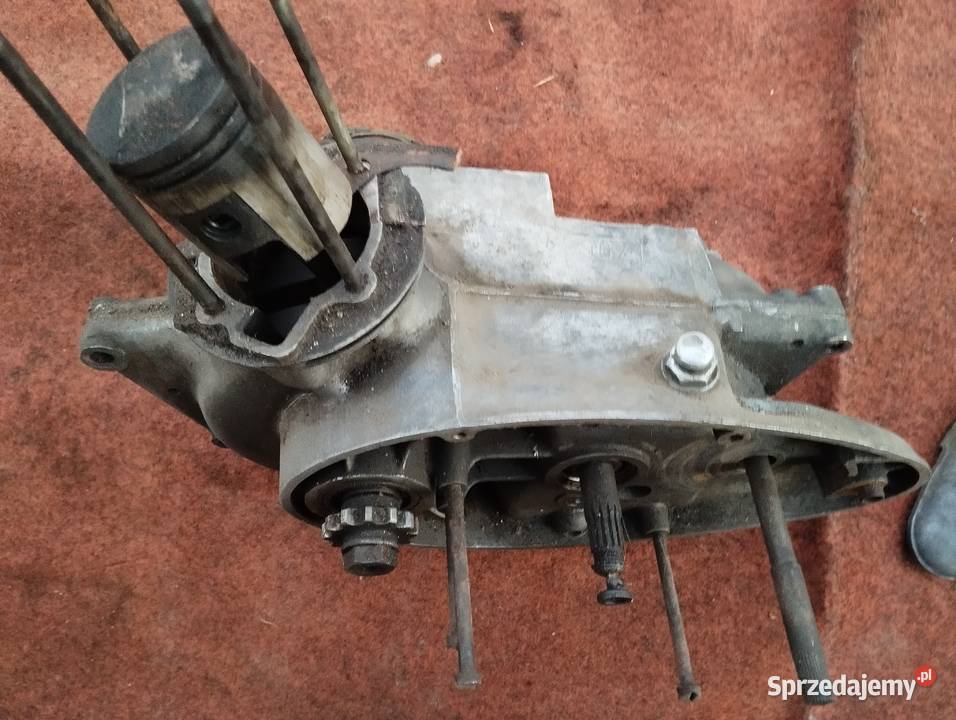 MOSKWAK 125MIŃSKDKW rt 125 silnik