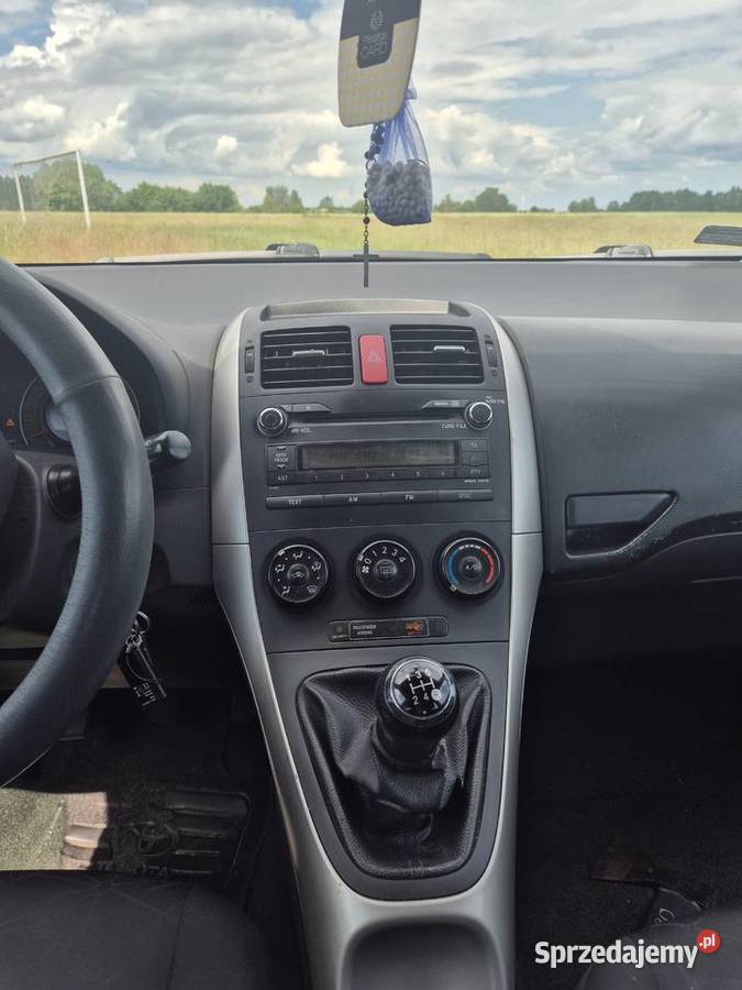 Toyota auris Grab