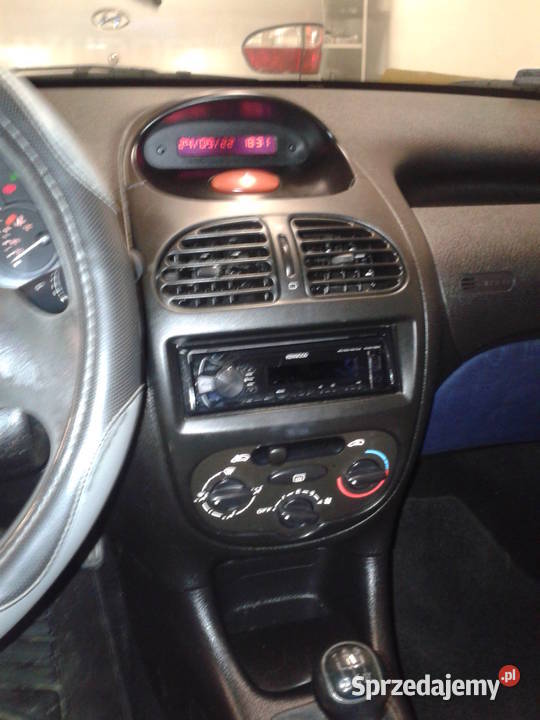 Sprzedam Peugeot 206 benz 60 2002 r benzyna Białystok