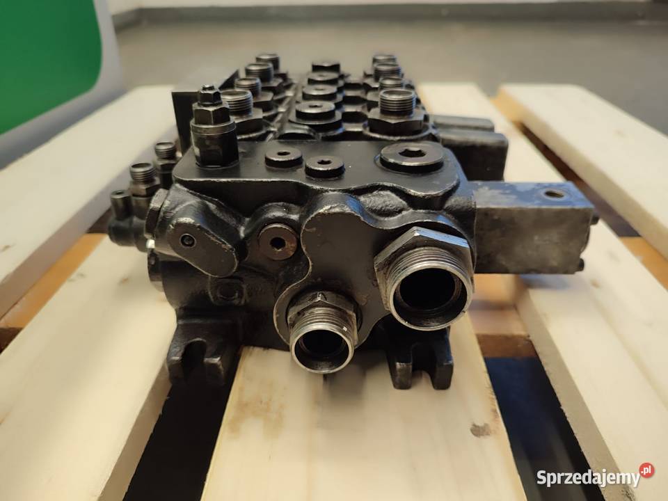 Rozdzielacz hydrauliczny HDS34 Deutzfahr 357