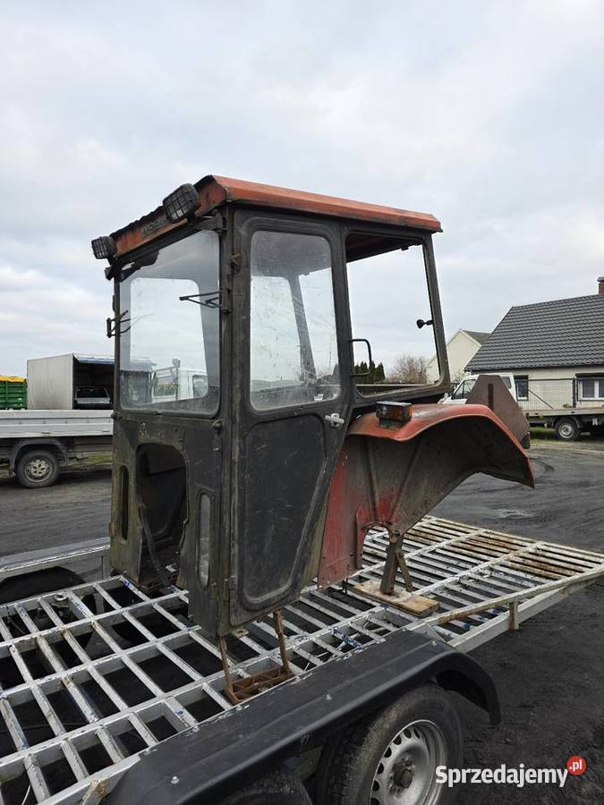 Kabina Ursus C360 z błotnikami Kunów Naglak Bukówiec Górny