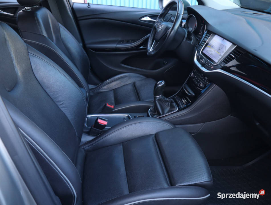 Opel Astra 16 CDTI Łódź