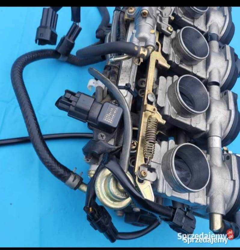 Yamaha R1 RN09 0203 RN 09 PRZEPUSTNICE WTRYSKI Nowy Tomyśl