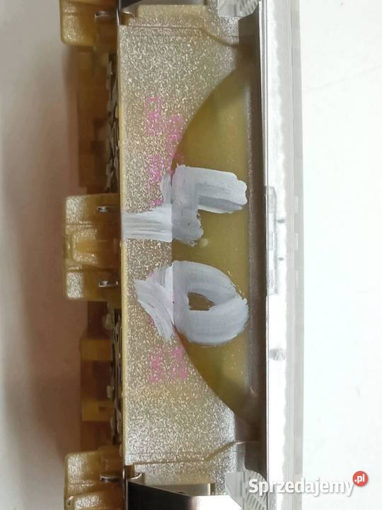 LAMPKA PODSUFITKI KOMPLET X7 Citroen C5 II 2007 osobowe