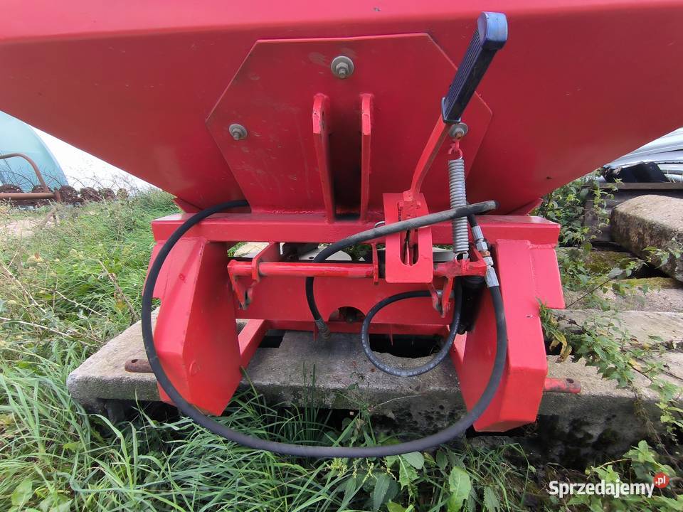 Rozsiewacz nawozu JARMET 1518M nieuszkodzony Lucim