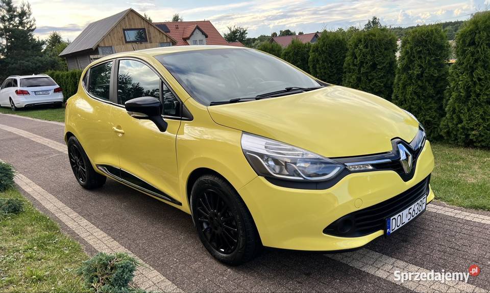 Clio 4 12b wersja sport klimatyzacja alufelgi 70KM Clio