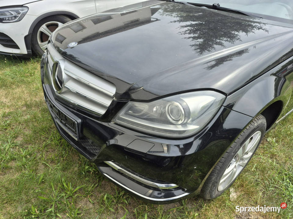 Mercedes C 220 navi xenon kamera automat W204 komputer pokładowy Drelów