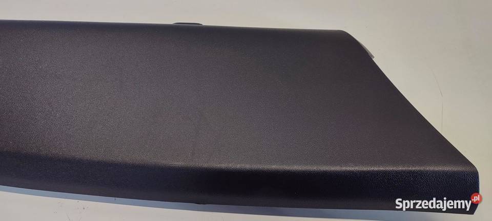 VOLVO XC40 OSŁONA SŁUPKA PRAWY TYŁ 31469190