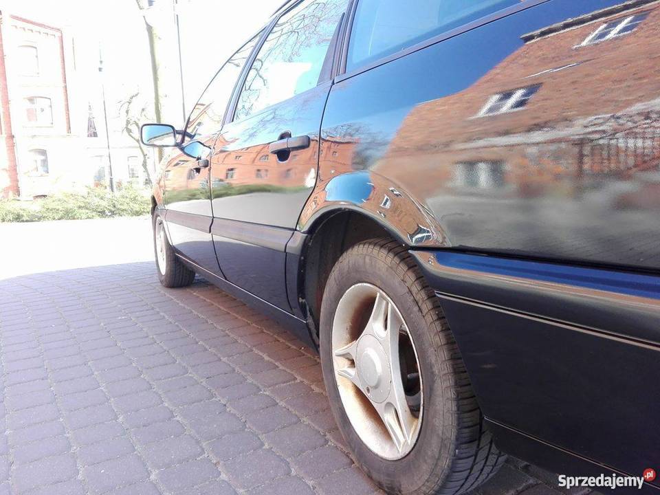 Volkswagen Passat VW Passat B4 19 TDI 90 SUPER lakier metallic Nowy Dwór Gdański