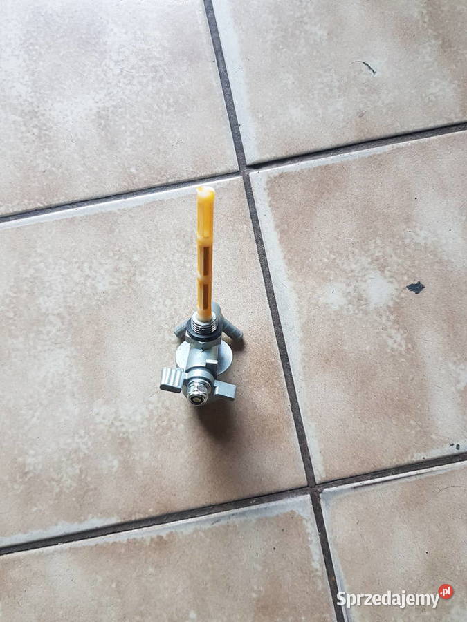 mw 750 ural 650 k 750 m 72 kranik paliwa Jędrzejów