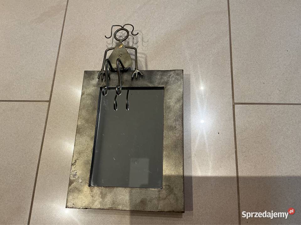 Lusterko Metalowe Rękodzieło Vintage Nowa Sól