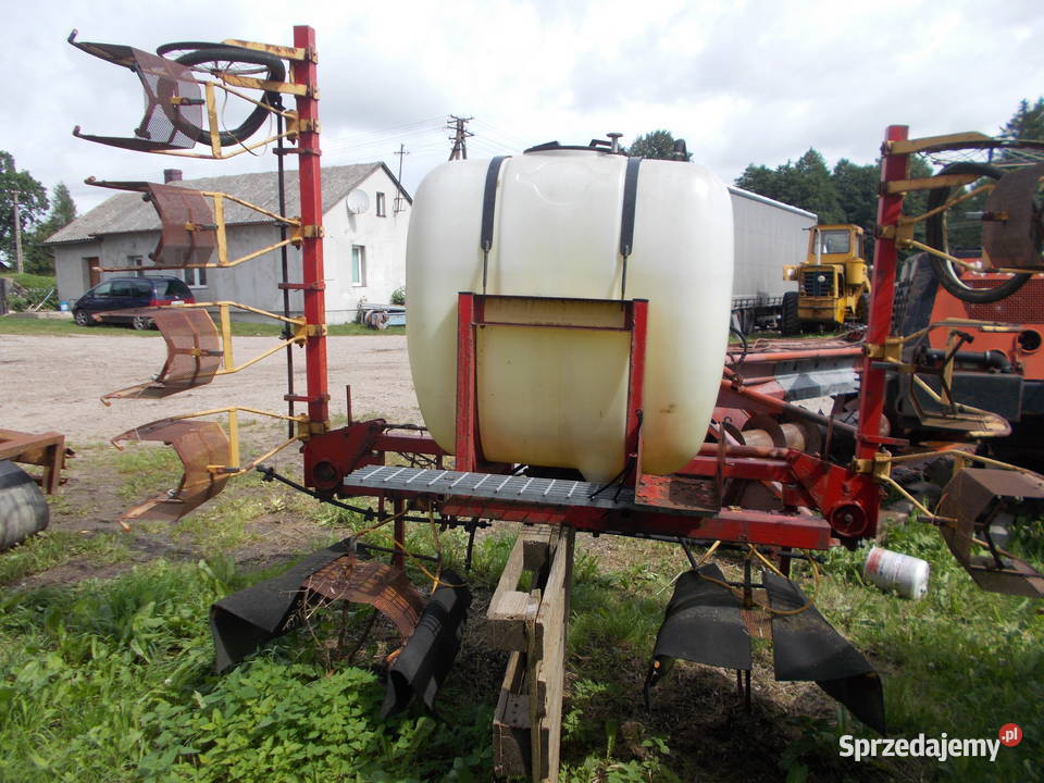 Opryskiwacz międzyrzędzi Karasiewo