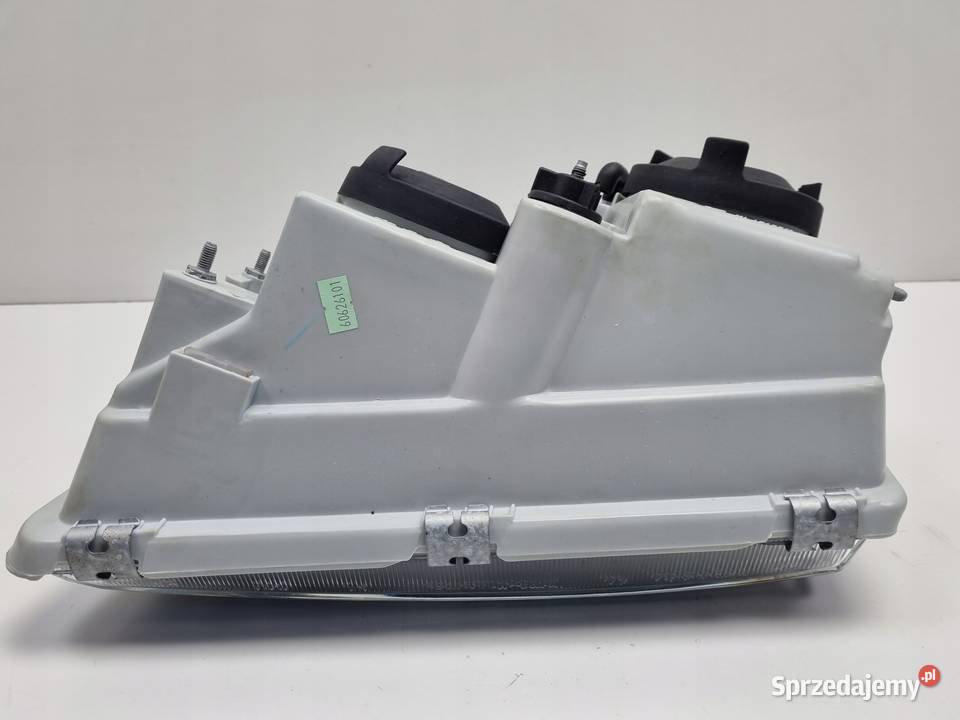 LAMPA PRAWA Volvo S40 II V40 LIFT PRZEDNIA PRAWY lubelskie