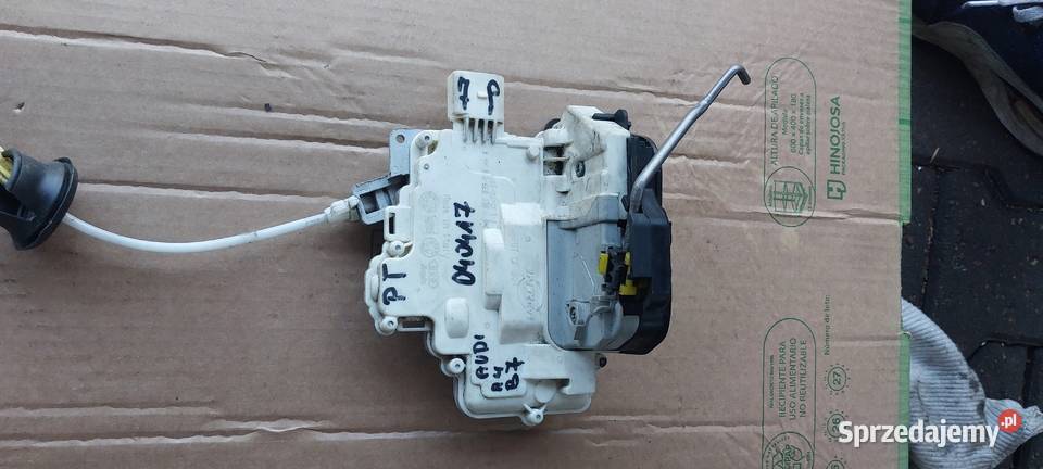 Zamek drzwi prawy tył AUDI A4 B7 7PIN