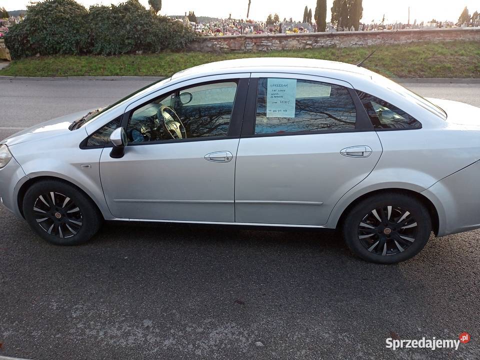 Fiat Linea benzyna 14 2008 sprawny Staszów