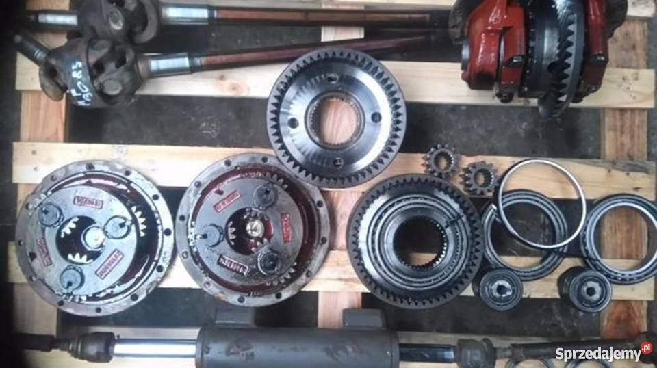 Częsći Massey Ferguson most zwrotnice skrzynia Siemiatycze