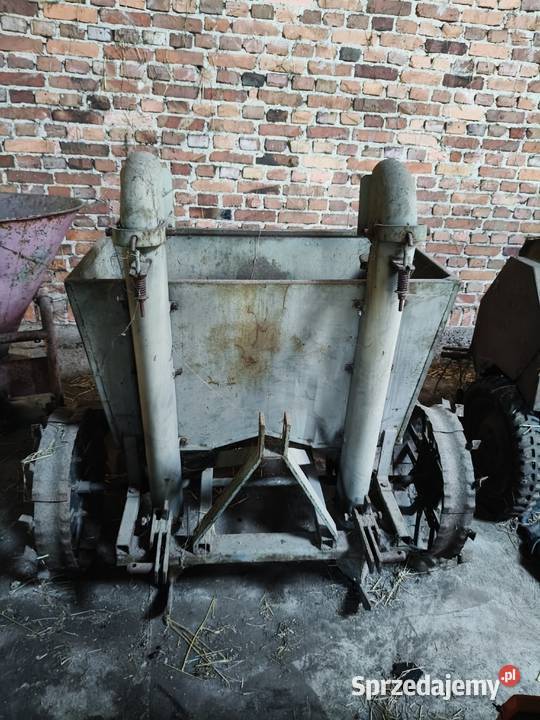 Sprzedam sadzarke Broniewo