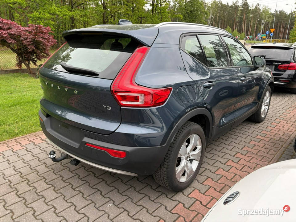 Volvo XC 40 T3 163 Kamera cofania Hak FV23 benzyna Lipówki sprzedam