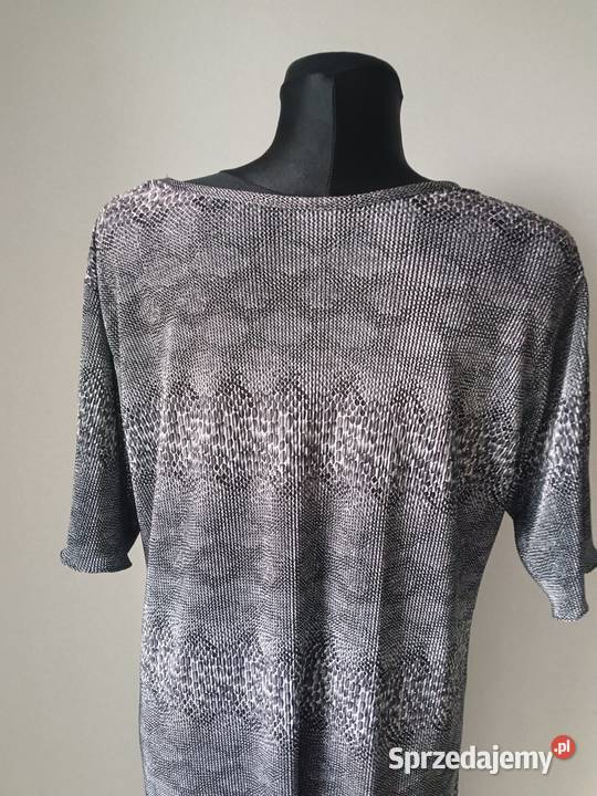 Długa Suknia kolor szary krótki rękaw wzór skóra Krosno