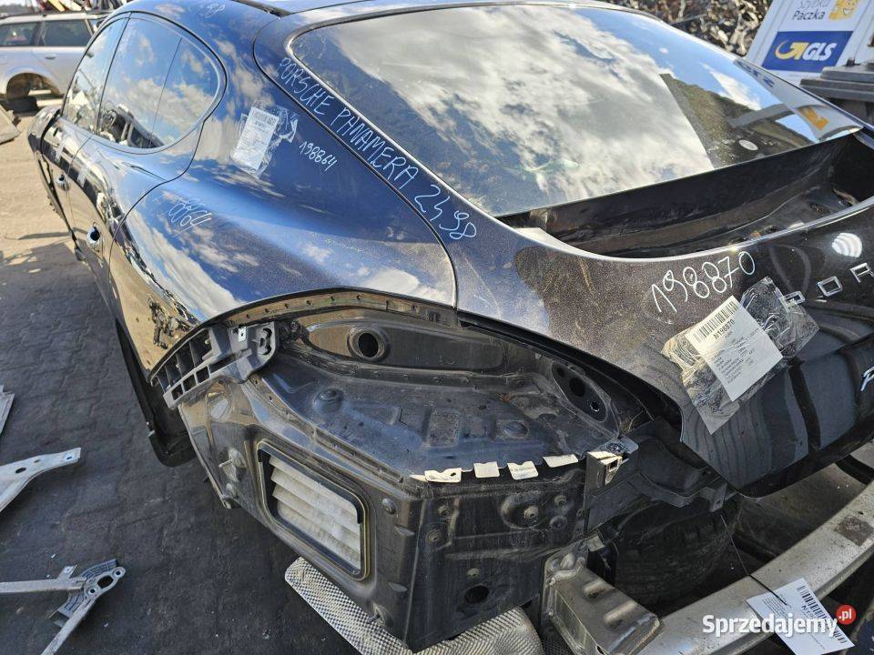 ĆWIARTKA BŁOTNIK LEWY TYŁ PORSCHE PANAMERA TURBO kujawsko-pomorskie sprzedam