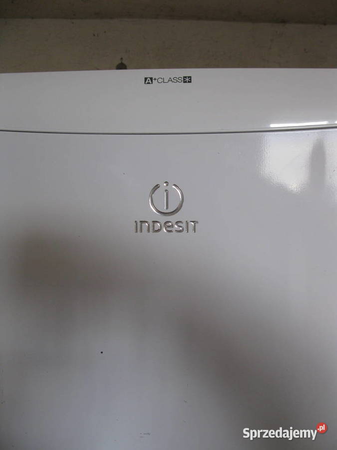 lodówkozamrażarka indesit sprzedam